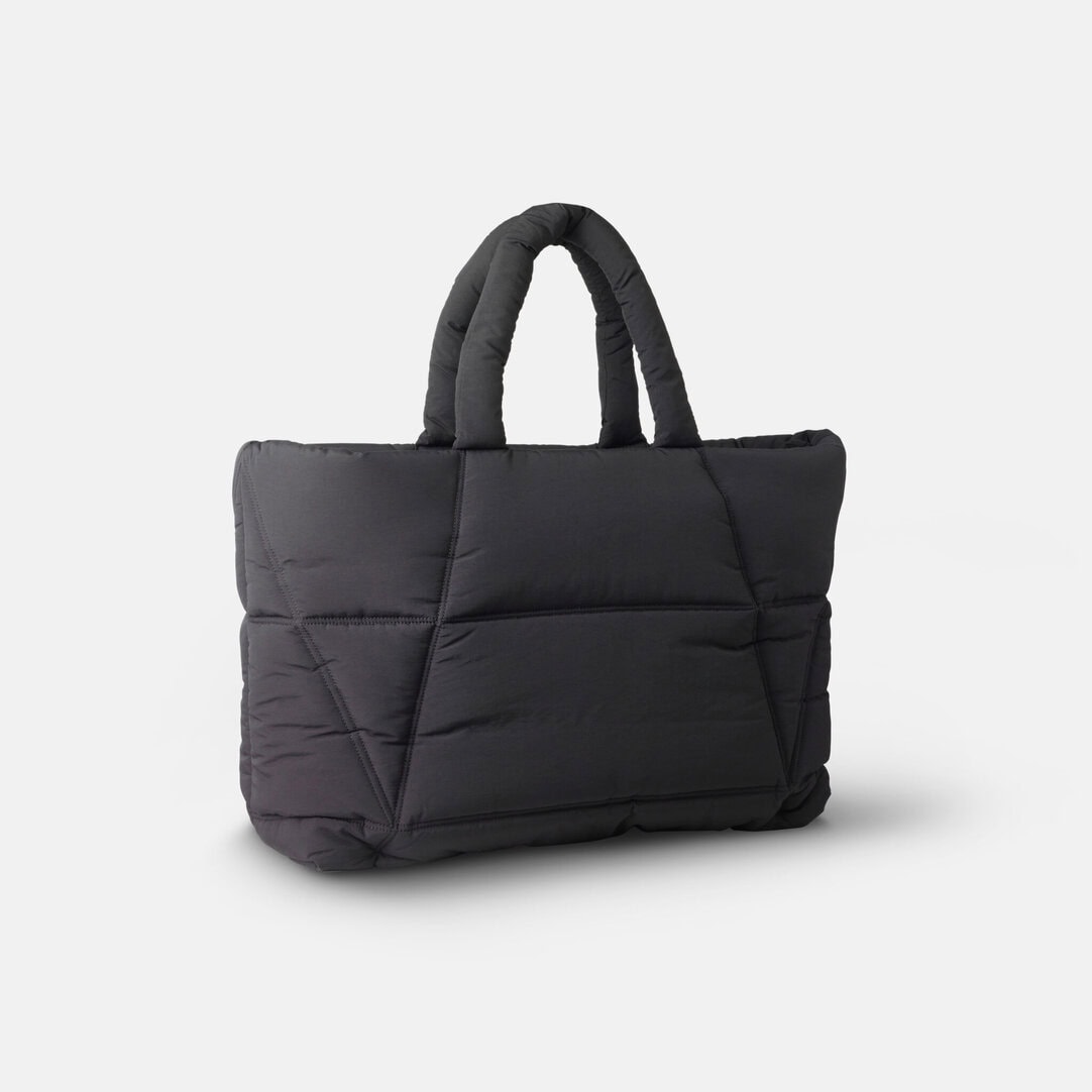 Puffer Bag | Black | Elegant and Sustainable